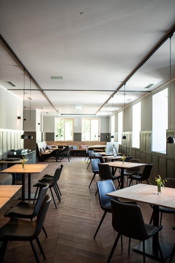 Hotel Restaurant Joseph Bruckneudorf Zewnętrze zdjęcie